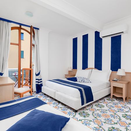 Hotel Herculaneum แอร์โกลาโน ภายนอก รูปภาพ
